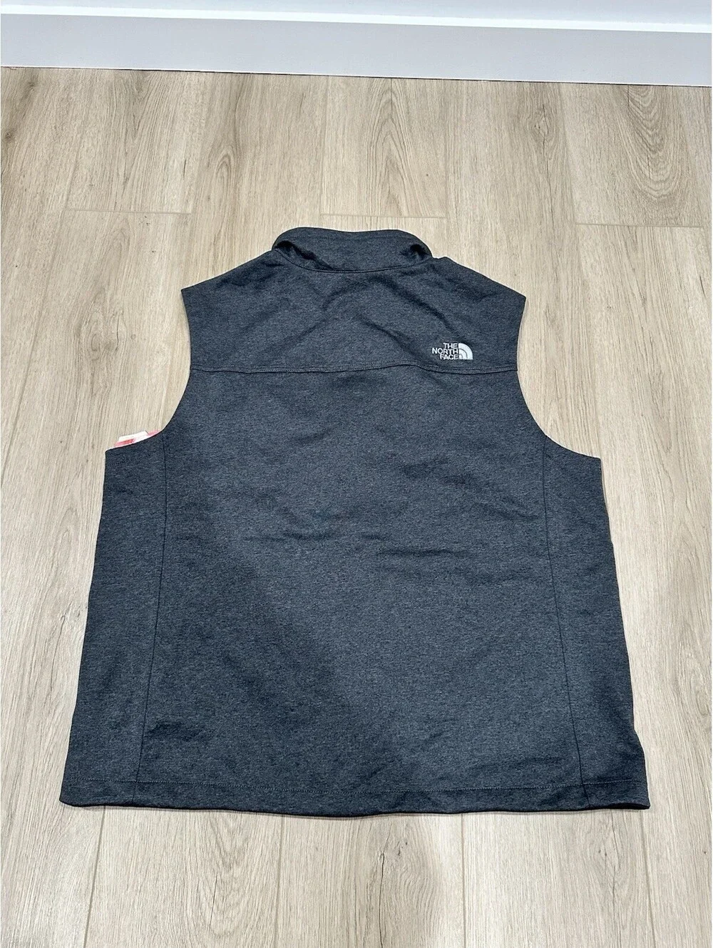 NWT North Face Ridgeline Vest Mens XL Gray Softshell Zip Embroidered Logo